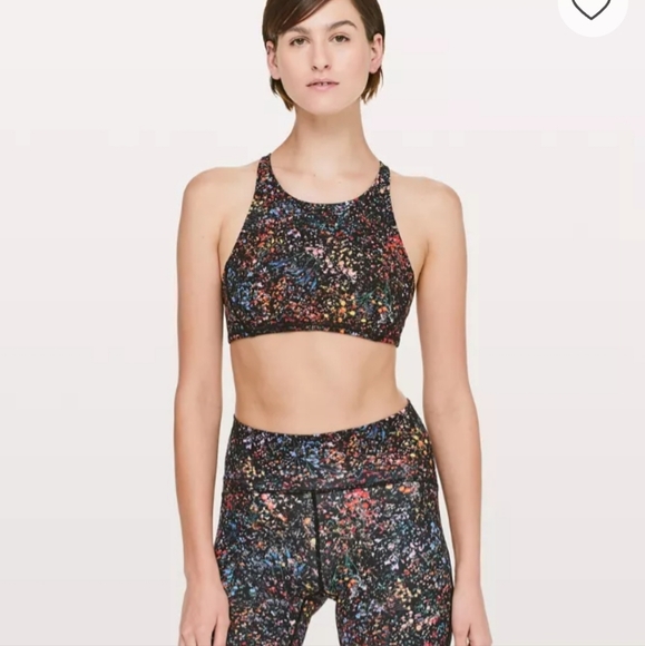 STUNNING LULULEMON FREE TO BE SPORTS BRA - Picture 2 of 9